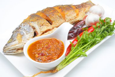 plaka chili soslu kızarmış snapper