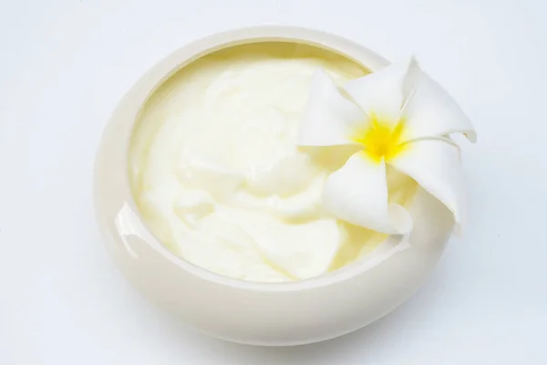 Spa yaourt naturel. pour la santé cutanée — Photo