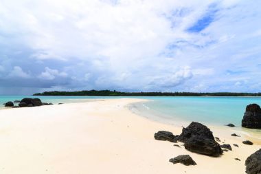 Beach Koh Mak, Trad, Tayland bulut ve mavi gökyüzü ile güzel bir sahne