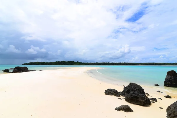 コマック、繁体字、タイで雲と青空とビーチの美しい景色 — ストック写真