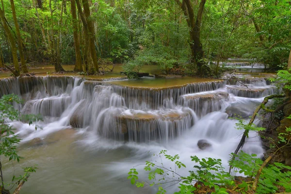  Khuean Srinagarindra Ulusal Park Kanchanaburi il Tayland Huay Mae Kamin şelale