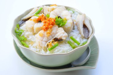 Tay tarzı balık püresi