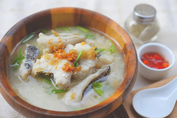 Tay tarzı balık püresi