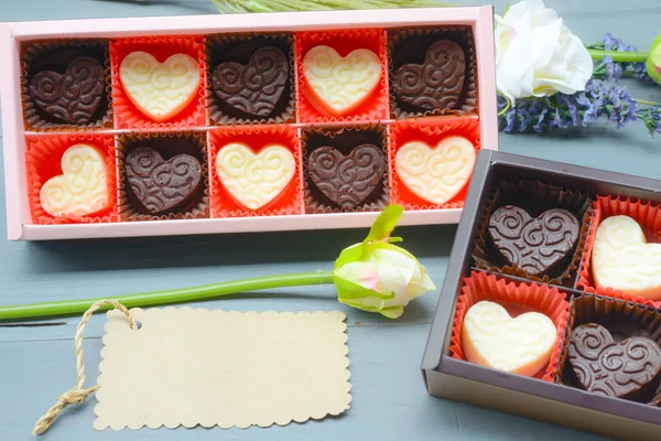 Coeur de chocolat pour la Saint Valentin — Photo