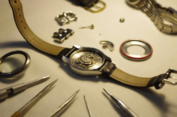 Riparazione Orologio Meccanico Riparazione Orologio — Foto Stock