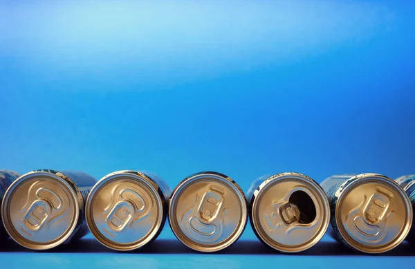 Aluminum beer cans