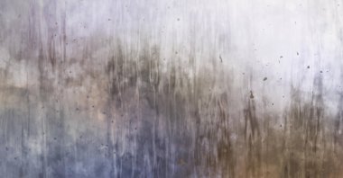 Taranmış Boyalı Soyut Arkaplan. Fırça darbesi ile boyanmış. Sanatsal canlılık ve renkli duvar kağıdı