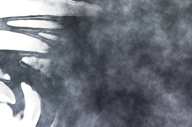 Beyaz arkaplanda soyut renkli suluboya. Dijital resim.