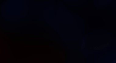 Soyut arkaplan. Sihirli enerji ve ışık hareketinin fraktal dalgaları. Parlayan ışık şekillerinin renkli duvar kağıdı şablonu.