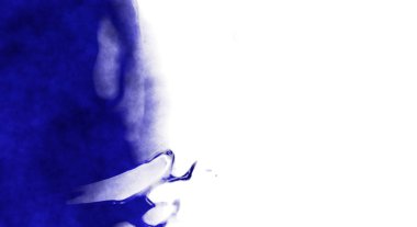 Beyaz arkaplanda soyut renkli suluboya. Dijital resim.