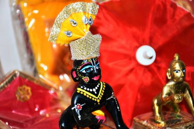 Lord Krishna 'nın heykeli, Metal heykeli, Hindu dini tanrısı.