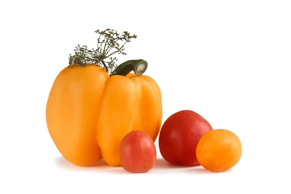 Gelbe Paprika und Tomaten — Stockfoto