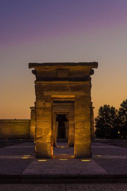 Madrid debod tapınağı yaz günbatımında