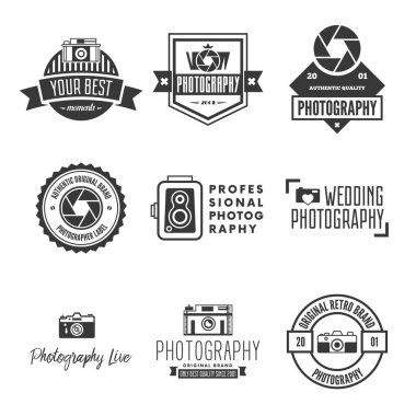 Fotoğraf logo, rozetleri ve etiket tasarım öğeleri kümesi. Fotoğraf kamera vintage tarzı nesneler.
