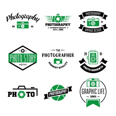 Fotoğraf logo, rozetleri ve etiket tasarım öğeleri kümesi. Fotoğraf kamera vintage tarzı nesneler.
