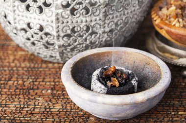 Mür - aromatik reçine
