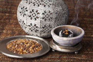 Mür - aromatik reçine