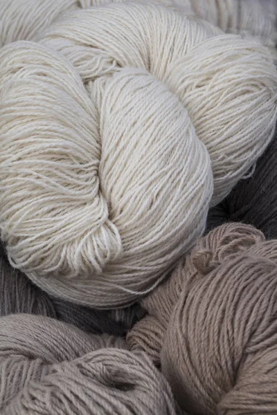 Handmade wool yarn — Stock Photo, Image