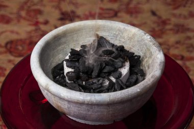  Styrax (Liquidambar) tütsü