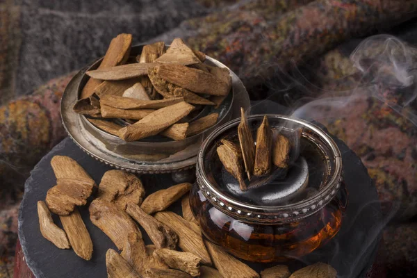 Agarwood tütsü cips