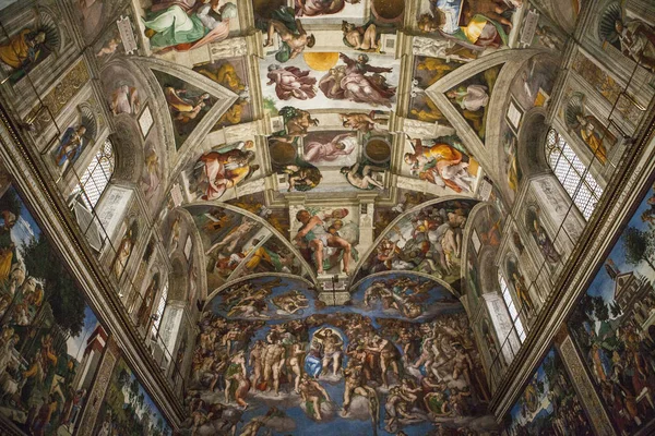 Sixtinská chapelin Vatikán muzeum, Řím, Itálie. — Stock fotografie