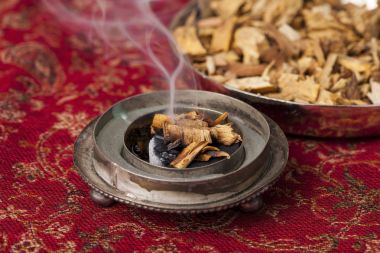 Agarwood, tütsü cips