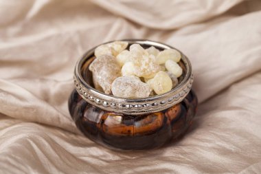 Buhur aromatik reçine