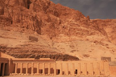 Başına Tapınağı, Mısır