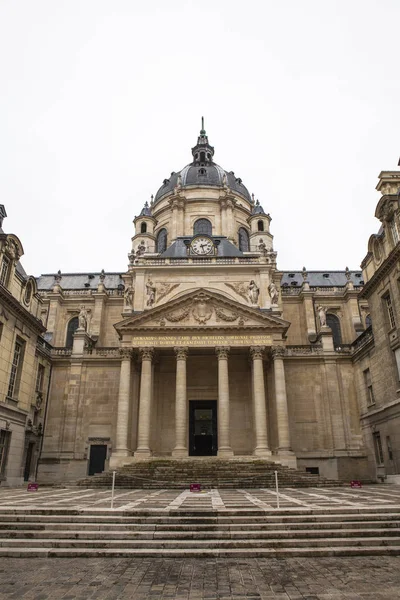 フランス 2014 大学のパリ パリ大学 ソルボンヌ大学 ロバート Sorbon 1257 つのヨーロッパで最初の大学によって設立された パリで有名な大学 — ストック写真