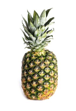 Beyaz arkaplanda izole edilmiş ananas