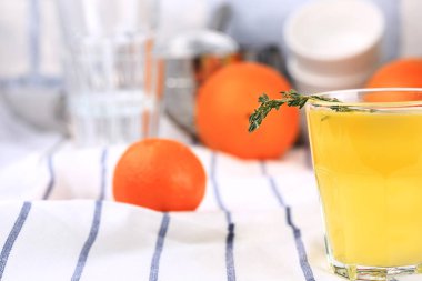 portakal suyu beyaz mutfak masa rustik yaz arka plan