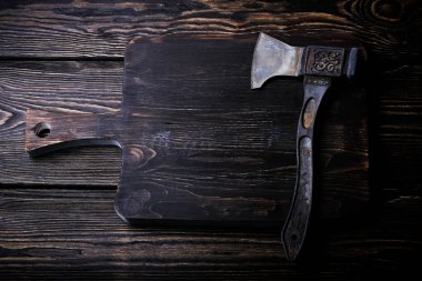 et ax eski ahşap arka plan Vintage rustik s için tahta kesme