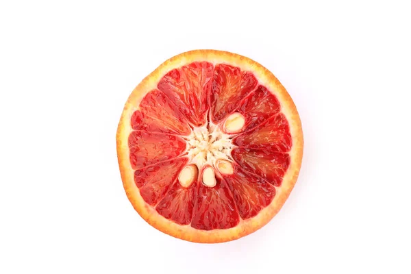 Червоний апельсин ізольований на білому фоні кров помаранчевий — стокове фото
