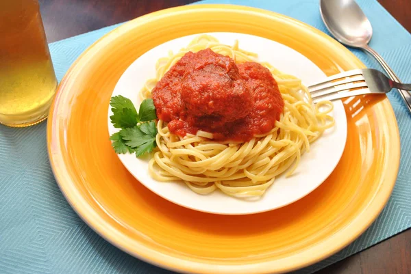 Plate of Fettuccine with a Whole Meatball — Stock Photo, Image