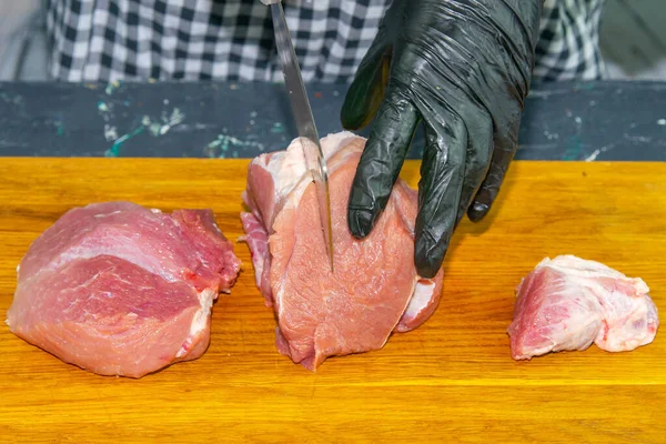 Female Hands Black Gloves Cut Juicy Pieces Pork — Stock Photo, Image