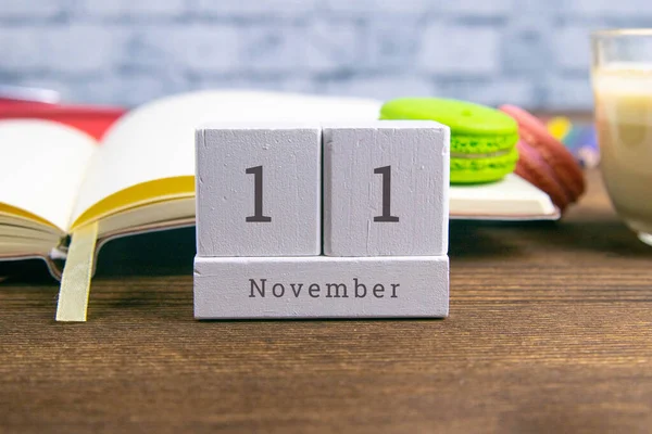 Der November Auf Dem Hölzernen Kalender Der Elfte Tag Des — Stockfoto