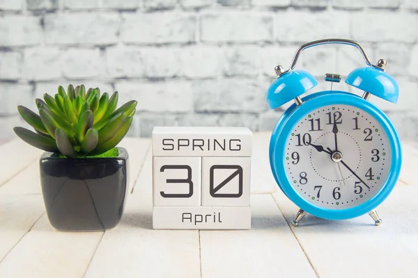 April Wooden Calendar Thirtieth Day Spring Month Calendar Workplace Spring — Stock Photo, Image