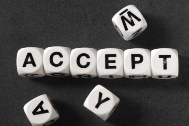 kelime kabul oyuncak küplerin