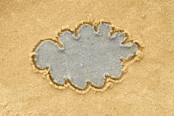 砂で描く雲の形 — ストック写真