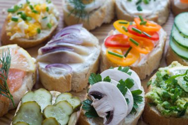 sağlıklı küçük sandviçler 