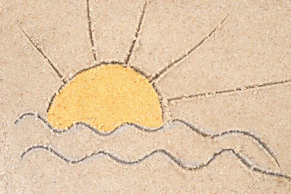 砂で描く海の日の出 — ストック写真