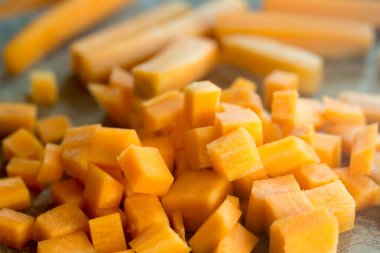 doğranmış havuç seçici odak 