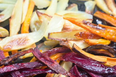 Ev yapımı sebze chipes 