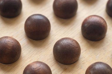 Solitaire, asil solo, peg solitaire veya brainvita oyun tahtası 