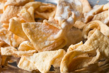 faworki, Melek kanatları, pasta şeritler kızartılmış