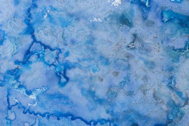 Mavi sulu boya boyalı arka plan doku 