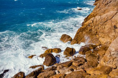 Kayalık sahil. Cote d'Azur. Fransız Riviera, Nice, Fransa