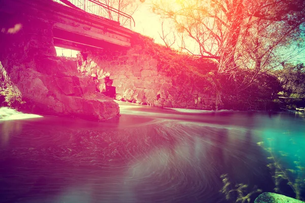 Vecchio Ponte Sul Fiume Tramonto — Foto Stock