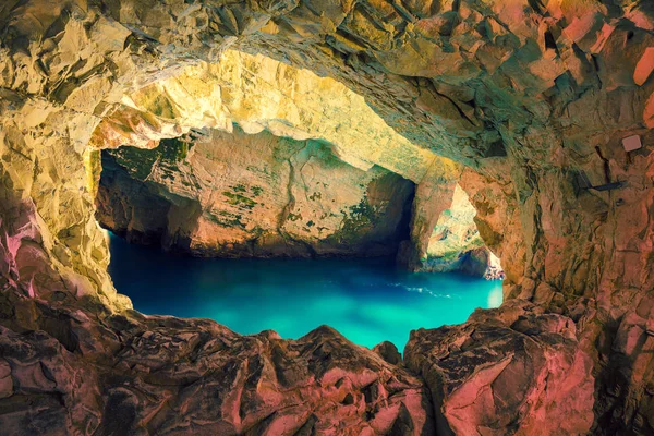 Grutas Naturais Caverna Com Mar Calmo — Fotografia de Stock