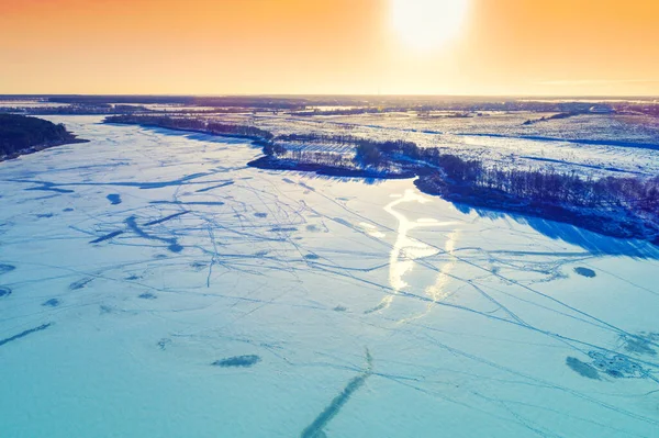 Вид Повітря Замерзле Озеро Взимку Заході Сонця — стокове фото